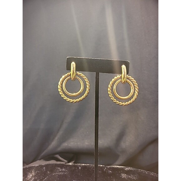 Vintage Womens Gold Tone Double Hoop Pierced Earrings Rope Jewelry Costume - Picture 8 of 11